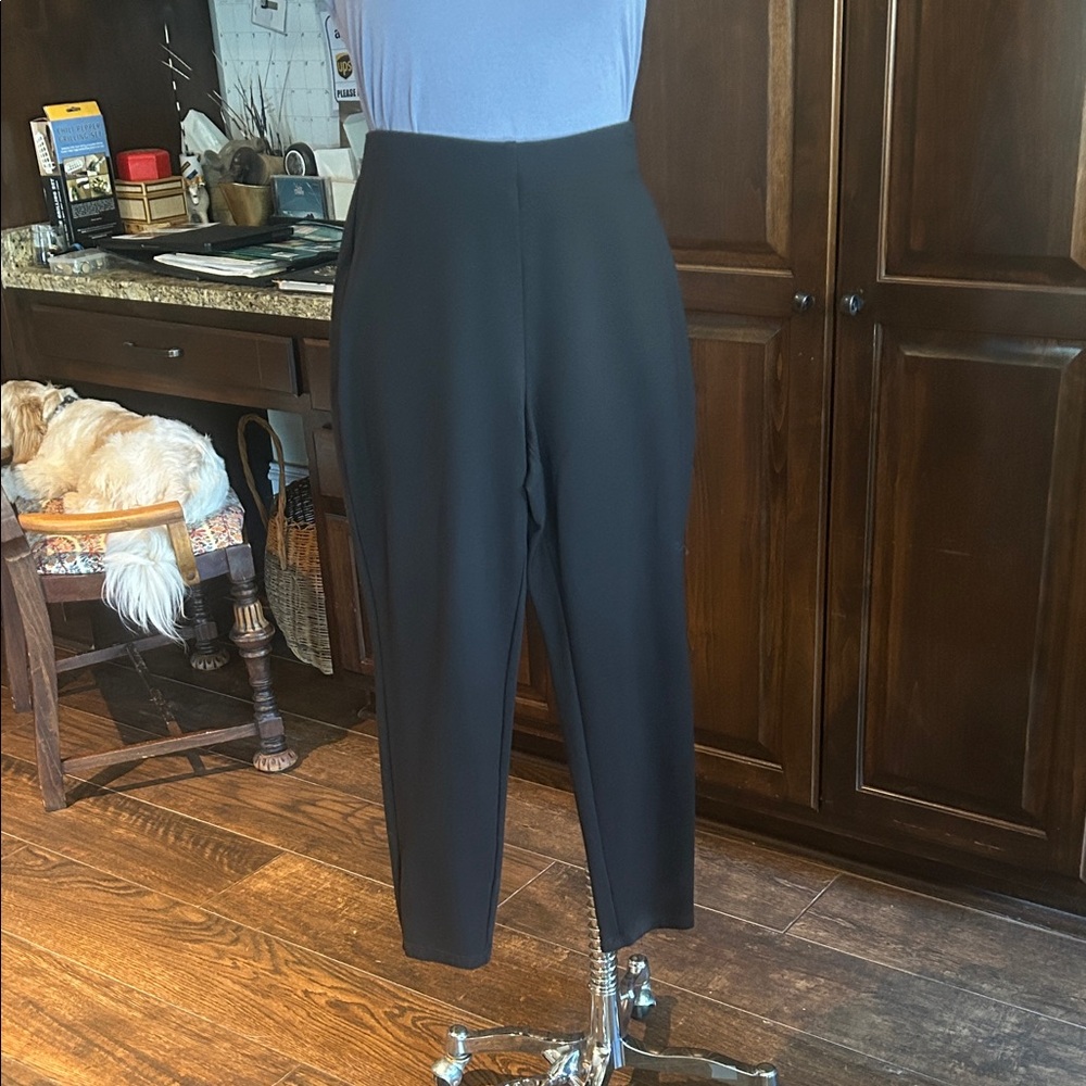 Chico’s Sz 2P Classic Black pull on Women's Pants GUC